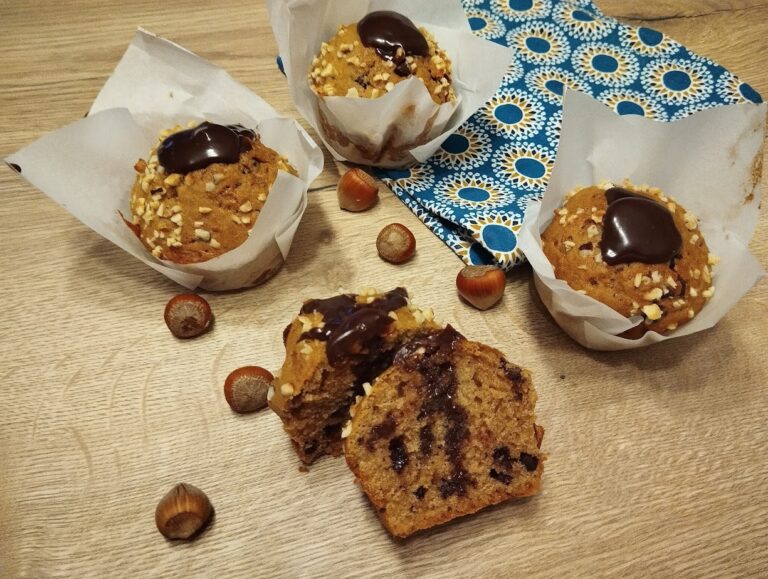 Muffins gourmands aux noisettes et chocolat